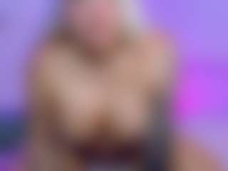 giorginasun's Live Sex Cam Show
