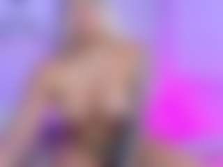 giorginasun's Live Sex Cam Show