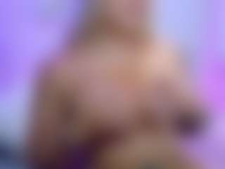 giorginasun's Live Sex Cam Show