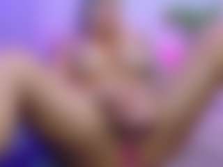 giorginasun's Live Sex Cam Show