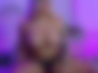 giorginasun's Live Sex Cam Show