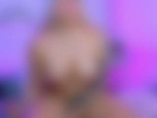 giorginasun's Live Sex Cam Show