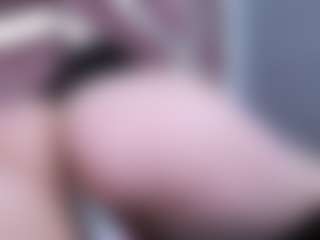 LatentFantasy MILF webcam performer live streaming
