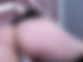 Live cam show with LatentFantasy - Nipple Piercings on Gym Cam Girls