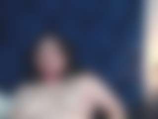 LatentFantasy MILF webcam performer live streaming