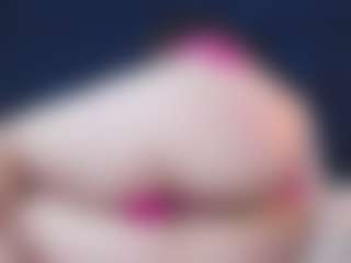 LatentFantasy MILF webcam performer live streaming