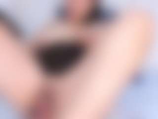 africa-holmes's Live Sex Cam Show