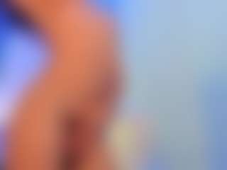 Live cam show with AlliceMackenzie - Brown Eyes on Streamer API