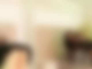 Live cam show with AlliceMackenzie - Spank on Soda Cam