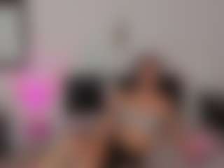 Live cam show with AlliceMackenzie - Smoking on Camsoda