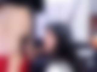 Live cam show with AlliceMackenzie - Black Hair on Dolls Live