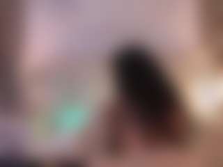 Live cam show with AlliceMackenzie - Tease on Camsoda