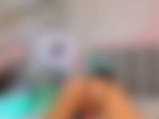 Live cam show with AlliceMackenzie - Anal Toys on live.xheat.ai