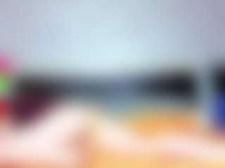 Live cam show with BaiambelMi - Facial Piercings on SmokeAndPoke