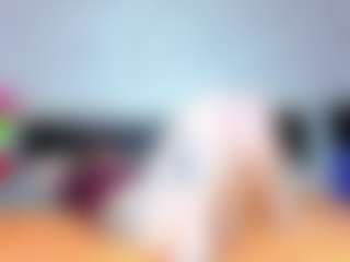 Live cam show with BaiambelMi - Facial Piercings on Soda Cam