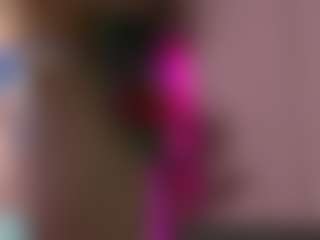 MelaniaTress's Live Sex Cam Show