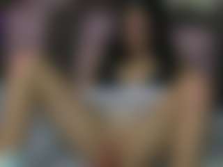 MelaniaTress's Live Sex Cam Show