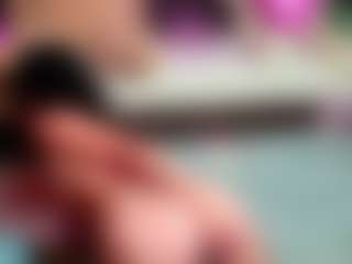 MelaniaTress's Live Sex Cam Show