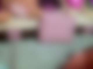 MelaniaTress's Live Sex Cam Show