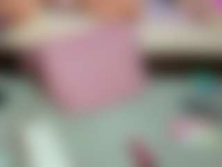 MelaniaTress's Live Sex Cam Show