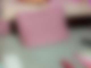 MelaniaTress's Live Sex Cam Show