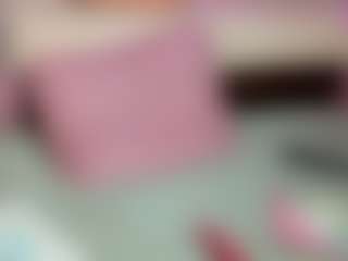 MelaniaTress's Live Sex Cam Show