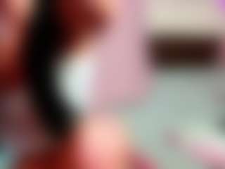 MelaniaTress's Live Sex Cam Show