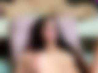MelaniaTress's Live Sex Cam Show