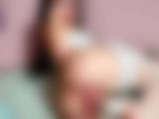 MelaniaTress's Live Sex Cam Show
