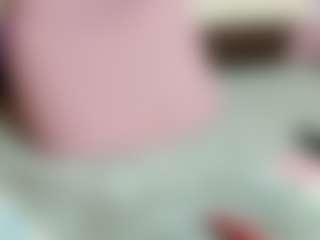 MelaniaTress's Live Sex Cam Show