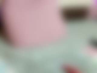 MelaniaTress's Live Sex Cam Show