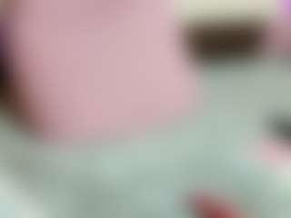 MelaniaTress's Live Sex Cam Show