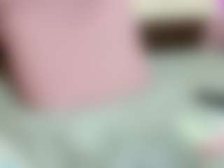 MelaniaTress's Live Sex Cam Show