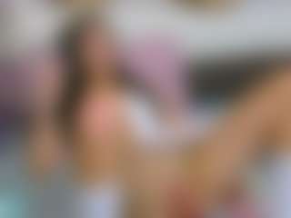 MelaniaTress's Live Sex Cam Show