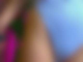 MelaniaTress's Live Sex Cam Show