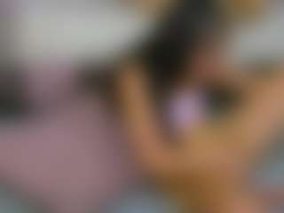 Live cam show with MelaniaTress - Normal on Camsoda