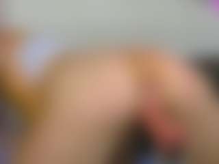 Live cam show with MelaniaTress - Full Nudity on Camsoda