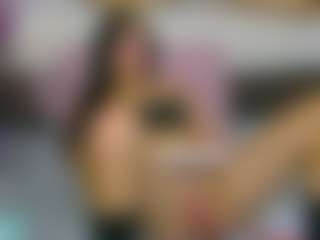 Live cam show with MelaniaTress - Normal on SpunkLive