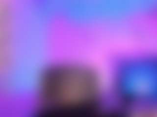Live cam show with rosedewitt - Blonde Hair on TastyBlacksLive