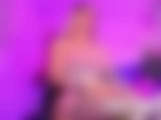 Live cam show with rosedewitt - Blonde Hair on Camsoda