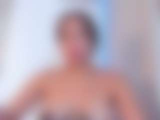 Live cam show with Roxy-Stone1 - Skinny on SxyPornLive