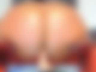 Fine-Babe's Live Sex Cam Show