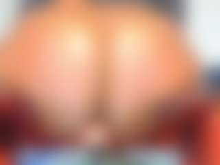 Fine-Babe's Live Sex Cam Show