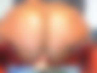 Fine-Babe's Live Sex Cam Show