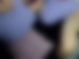 Show de câmera ao vivo com EmilyPacho_ - Strip no Camsoda
