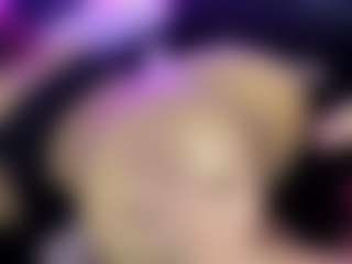 EmilyPacho_'s Live Sex Cam Show