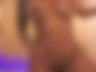 Show de cam en vivo con lilacohen - Black Shaved Pussy en Camsoda