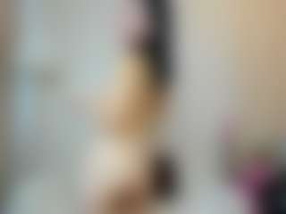 Live cam show with Emma - Yoga on studioflirtlive.com