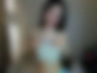 Live cam show with Emma - Doggy on AdultVida.com