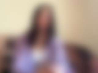 Live cam show with Emma - Sexydance on SpunkLive